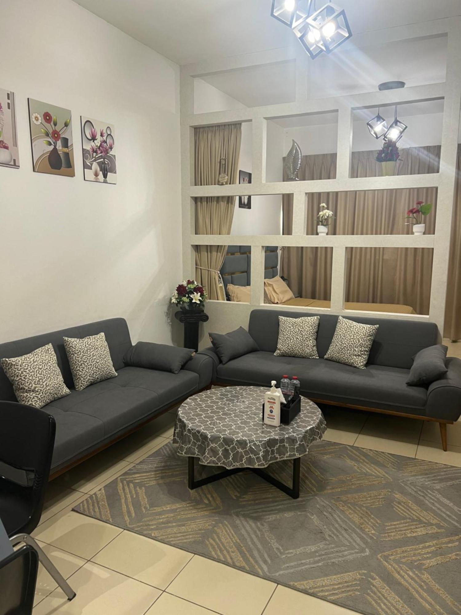 Reem 1 Apartment Ajman Ngoại thất bức ảnh